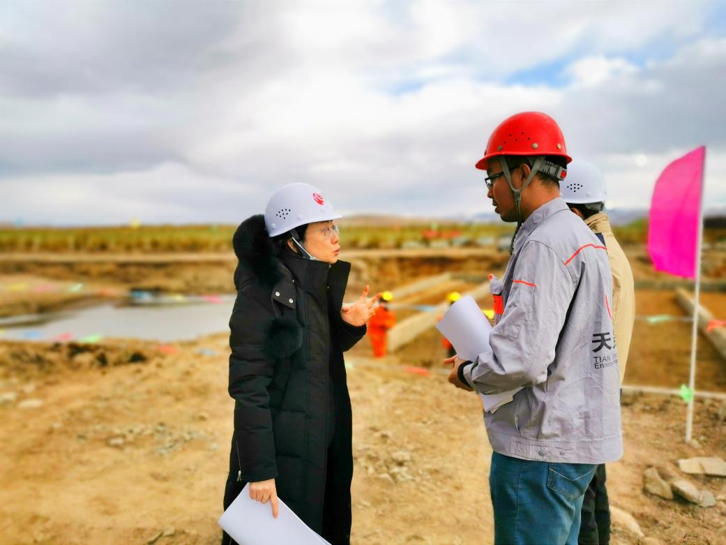 不懼嚴寒、攻堅克難，天晟源環保人奮戰在紅原